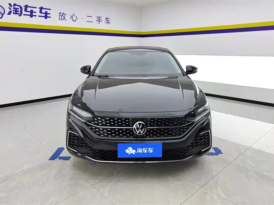 Passat 2022 330TSI Starry Sky Elite Edition купить на сайте DeffCars