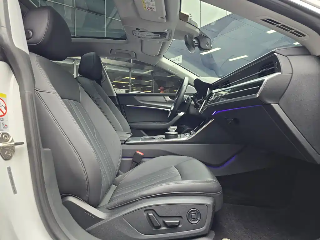 Audi A7 2021 40 TFSI luxury model купить на сайте DeffCars