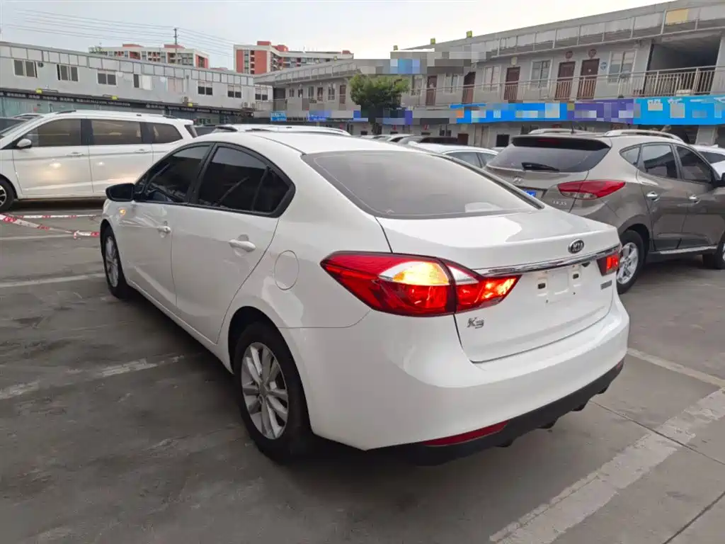 Kia K3 2017 1.6L Automatic 15th Anniversary Special Edition GLS купить на сайте DeffCars