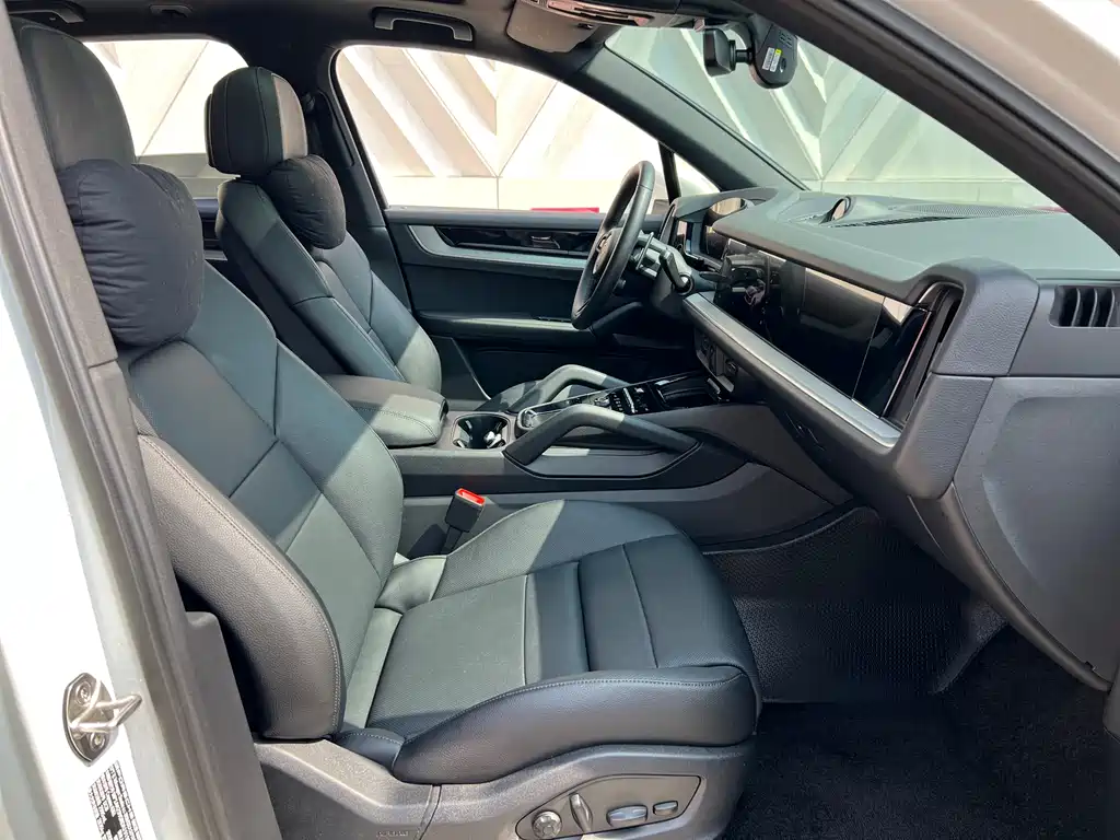 Cayenne 2024 Cayenne 3.0T купить на сайте DeffCars