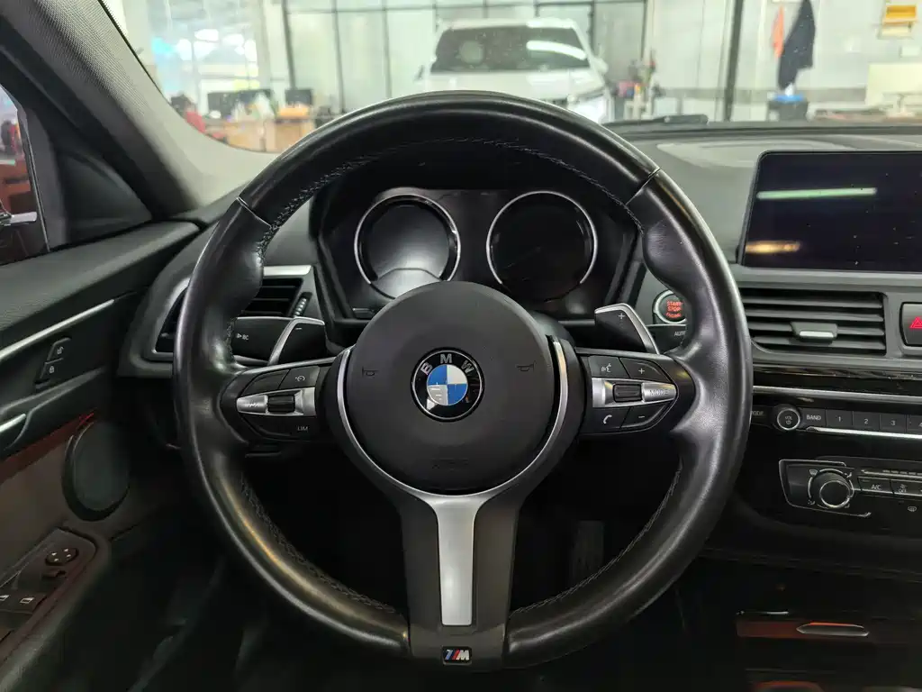 BMW 1 Series 2020 125i Leading M Sports Package купить на сайте DeffCars