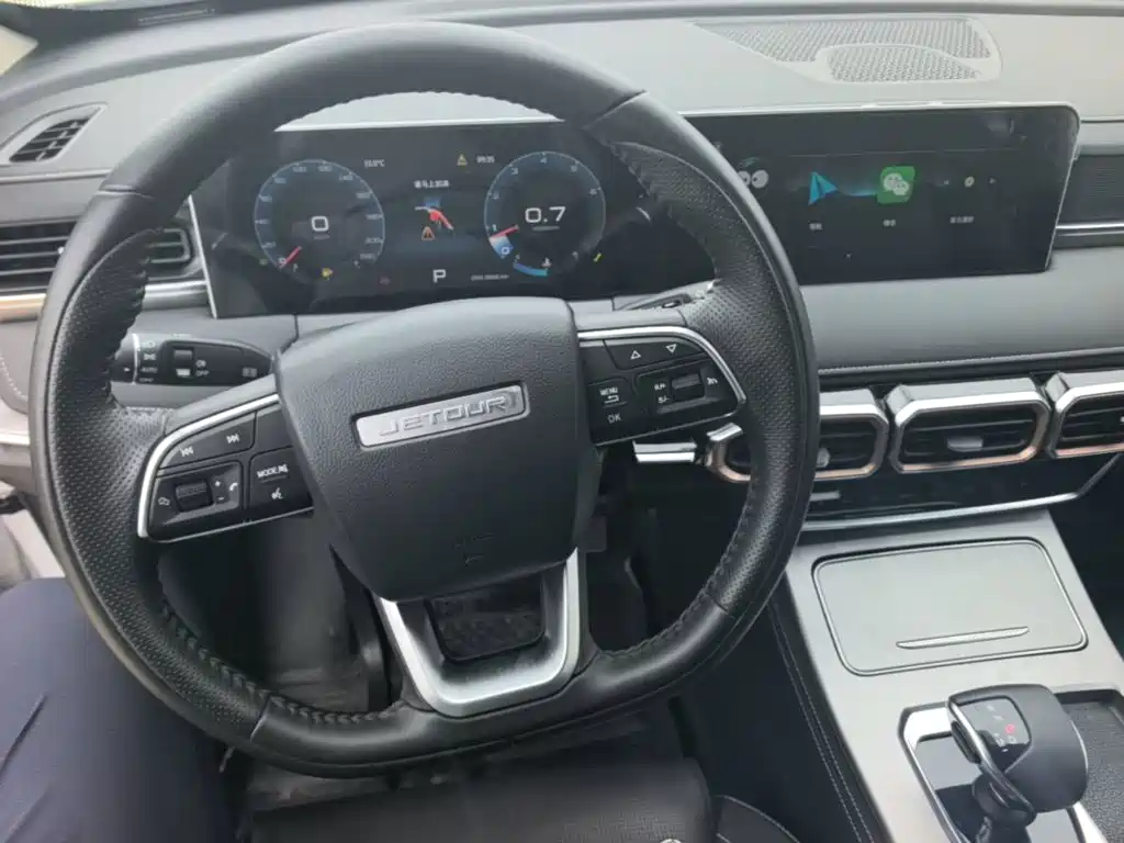 Jetour X70 PLUS 2023 model 1.5T DCT Ziqiang PRO 7 seats купить на сайте DeffCars