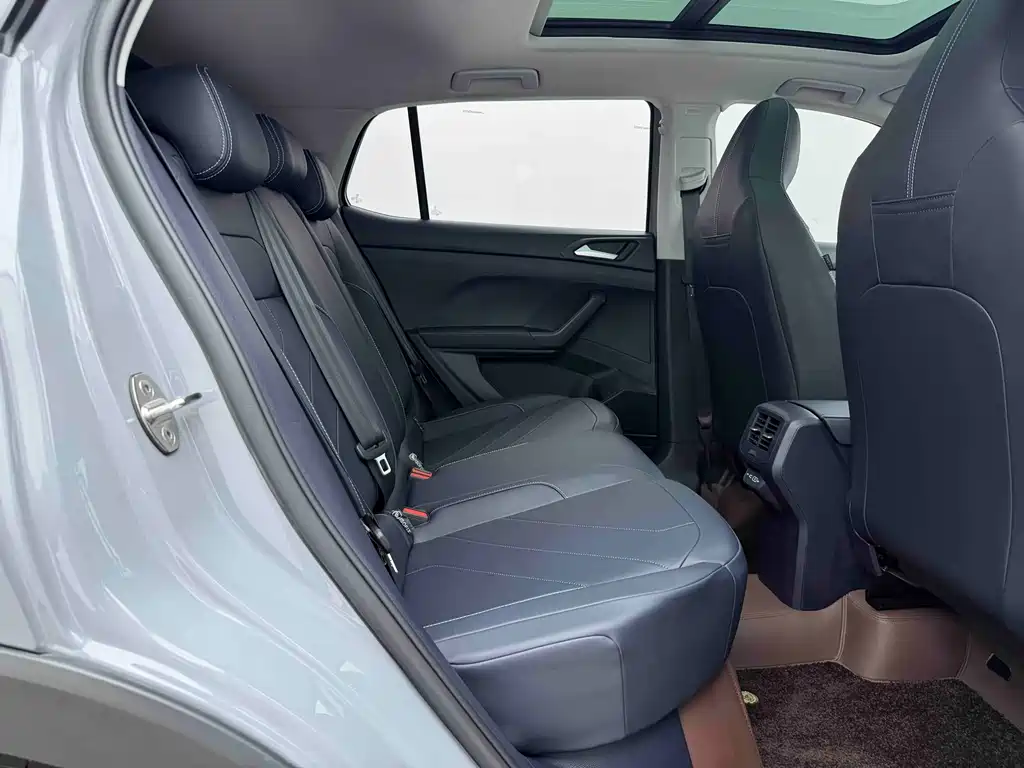 Tuyue 2025 Xinrui 300TSI Ruiyi Edition купить на сайте DeffCars