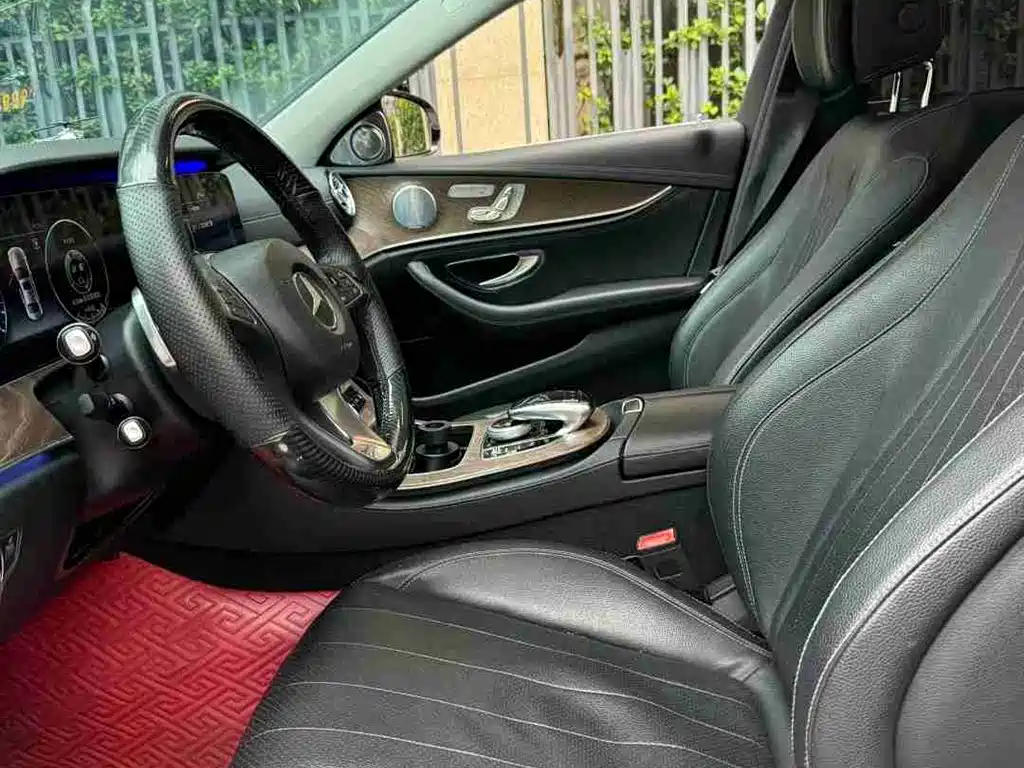 Mercedes-Benz E-Class 2018 facelift E 300 L luxury model купить на сайте DeffCars