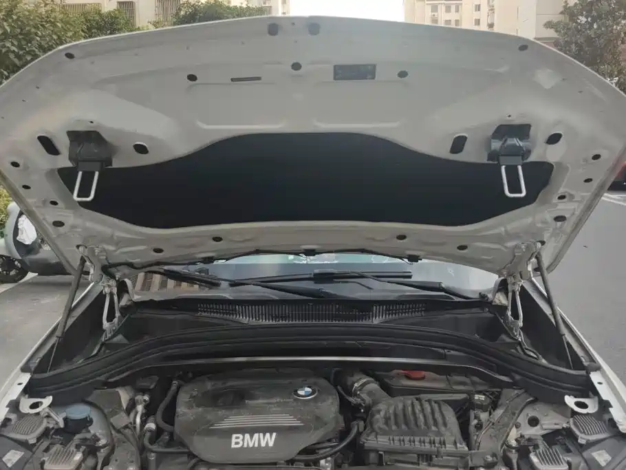 BMW X1 2018 sDrive18Li Exclusive Model купить на сайте DeffCars