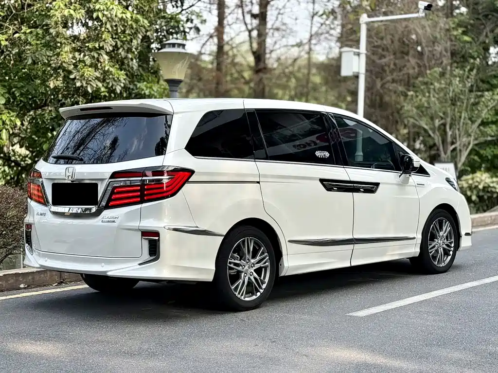 Alison 2019 2.0L Hybrid Deluxe Edition купить на сайте DeffCars