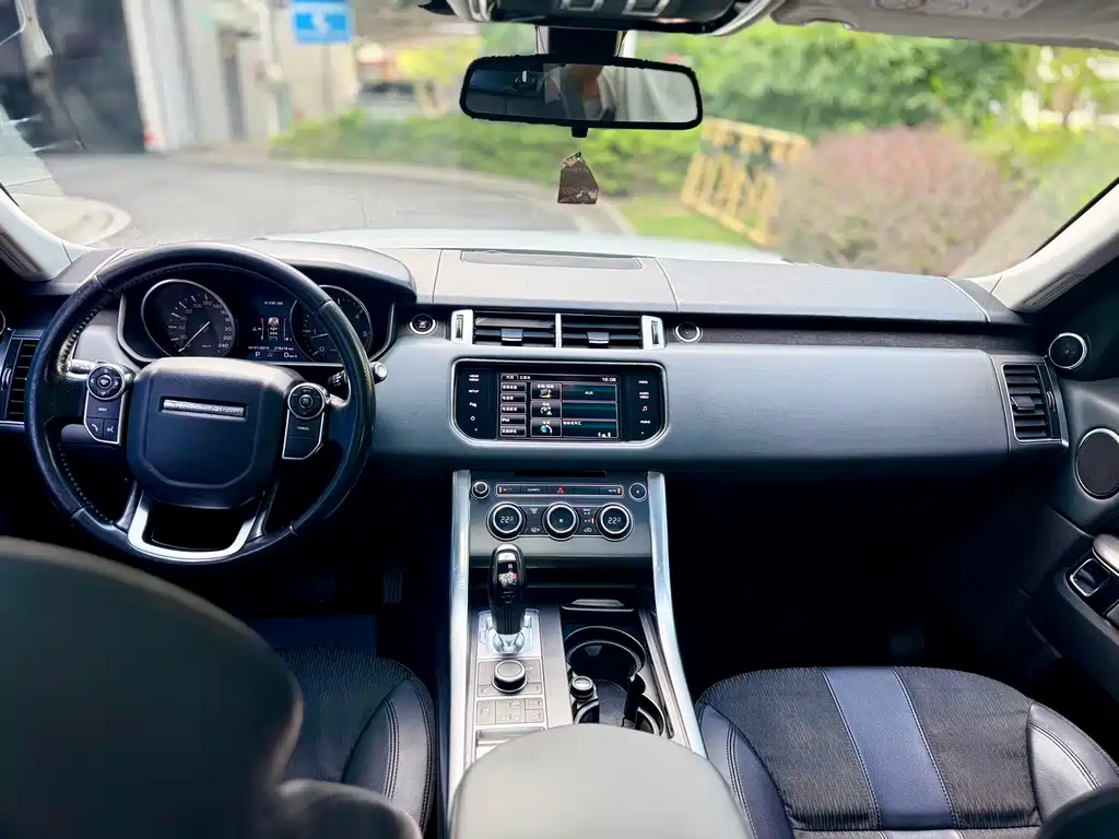 Range Rover Sport 2015 3.0 SDV6 HSE купить на сайте DeffCars