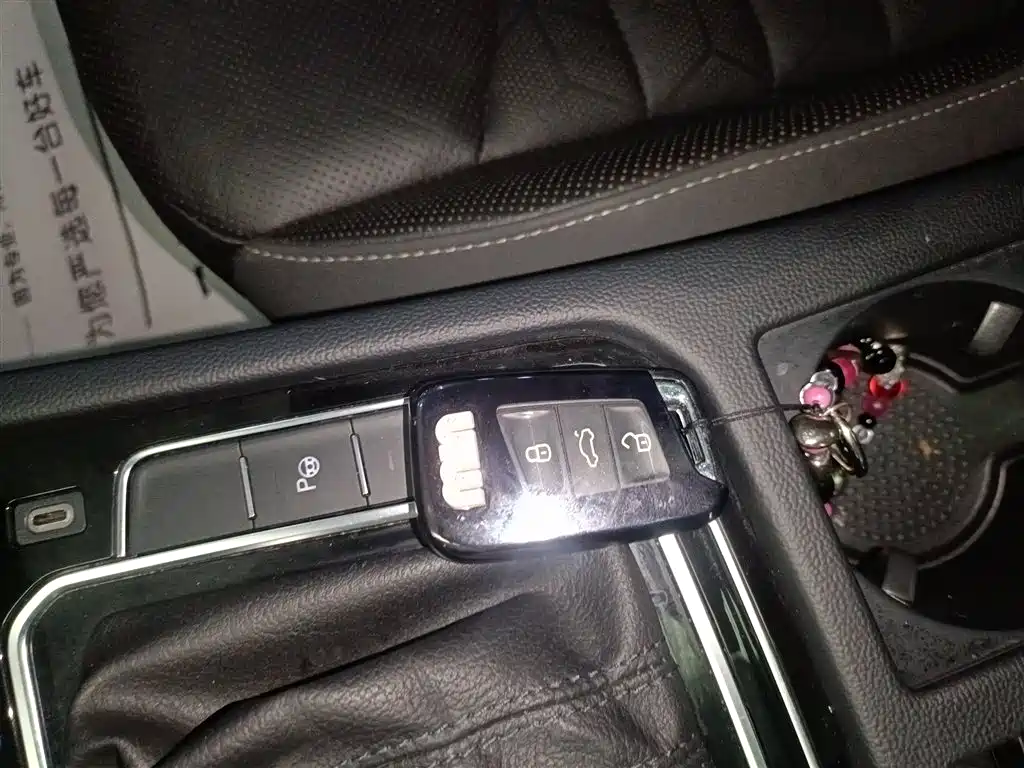 FAW-Volkswagen CC 2021 380TSI eye-catching version купить на сайте DeffCars