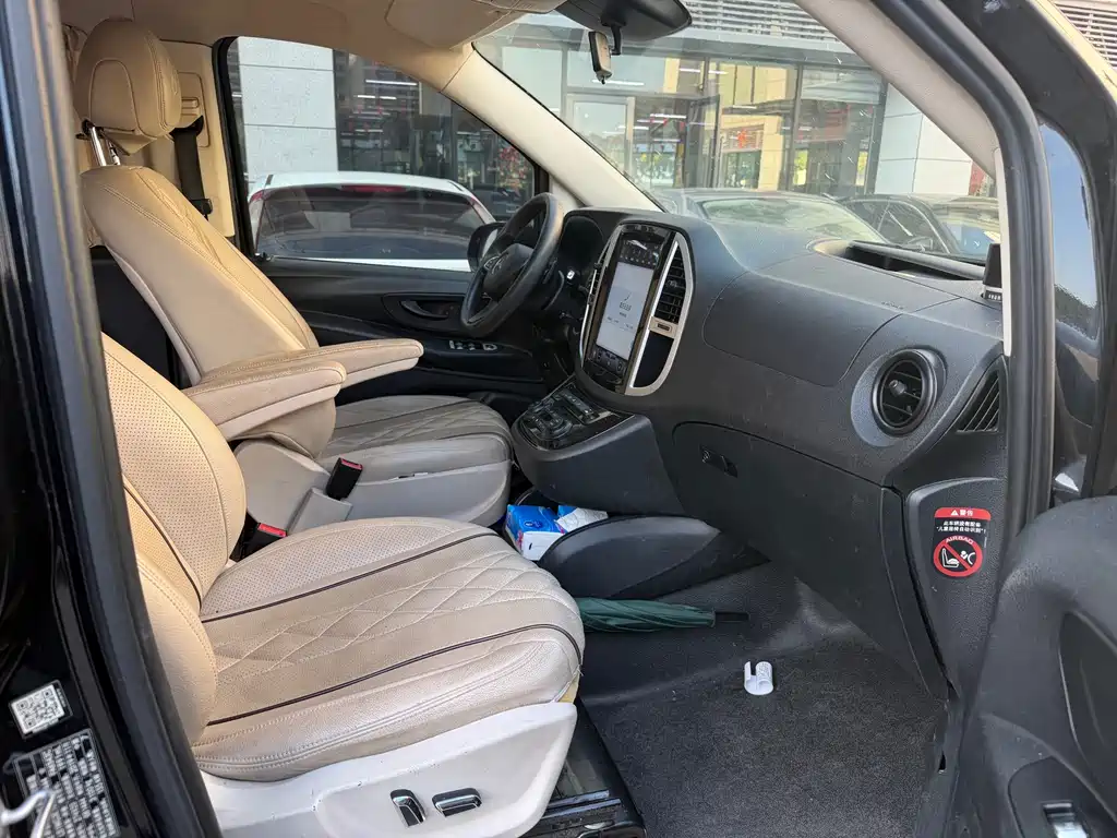 Vito 2018 2.0T Business Edition National VI купить на сайте DeffCars