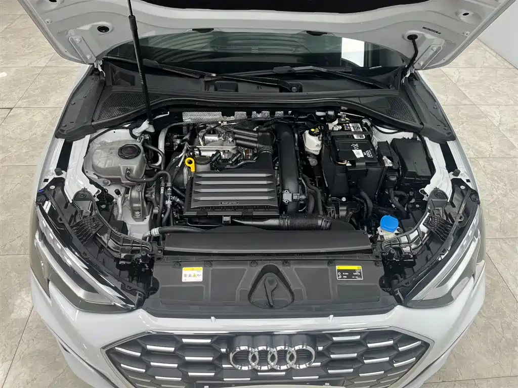 Audi A3 2023 Sportback 35 TFSI stylish and sporty купить на сайте DeffCars