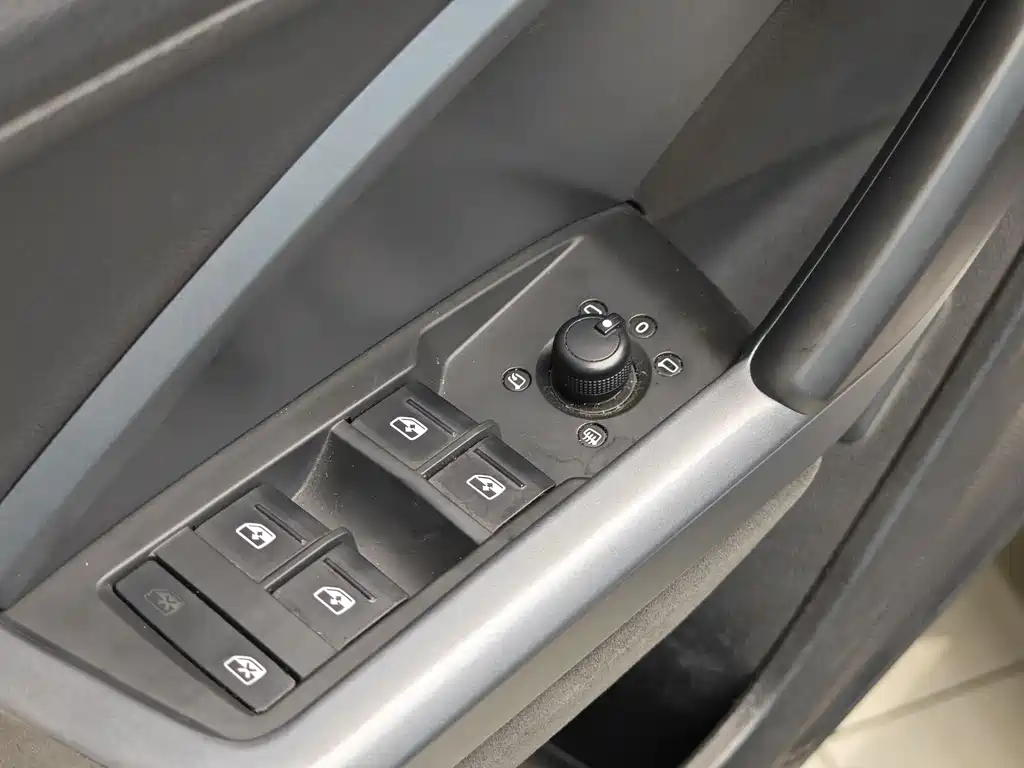 Audi Q3 Sportback 2020 40 TFSI Fashion купить на сайте DeffCars