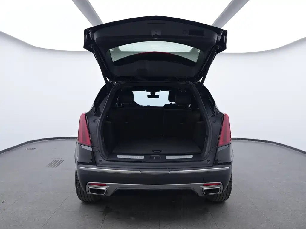 Cadillac XT5 2022 2.0T two-wheel drive luxury model купить на сайте DeffCars