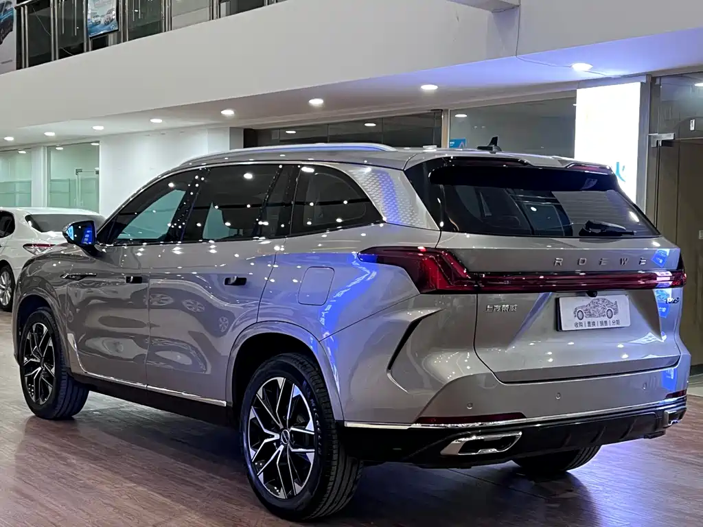 Roewe RX9 2023 2.0T two-wheel drive version купить на сайте DeffCars
