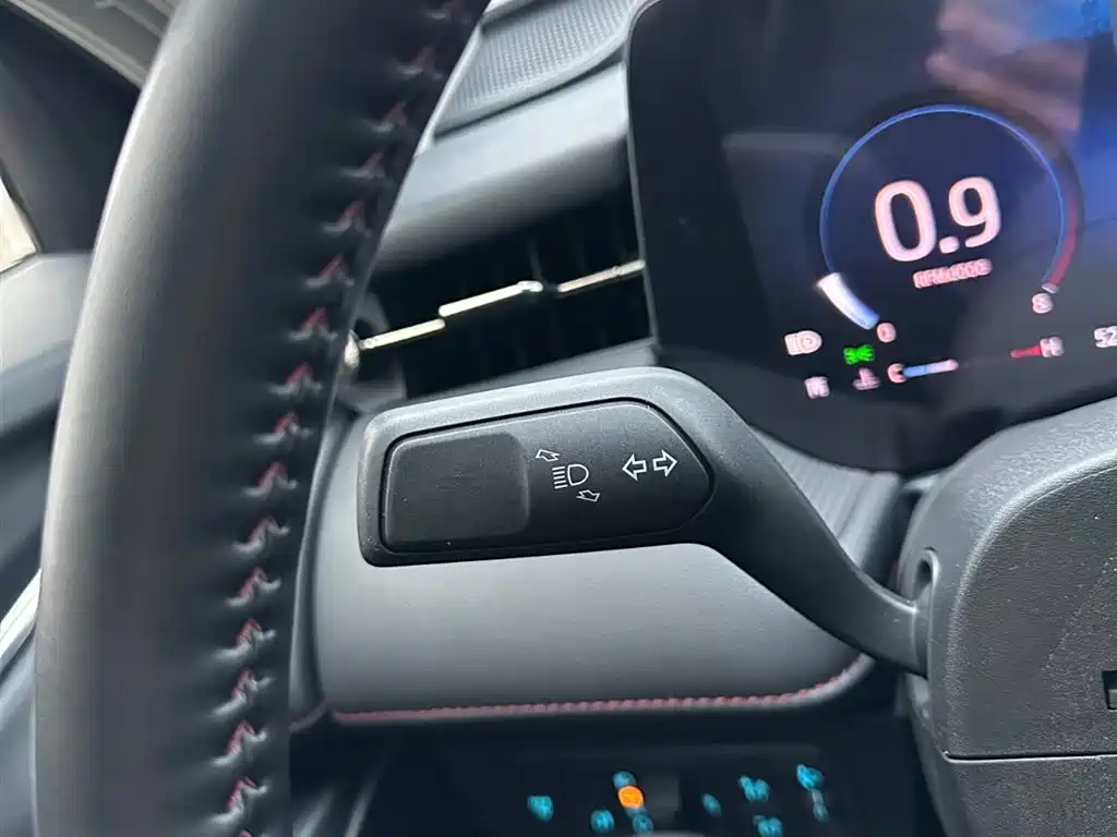 Mondeo 2022 facelift EcoBoost 245 luxury model купить на сайте DeffCars