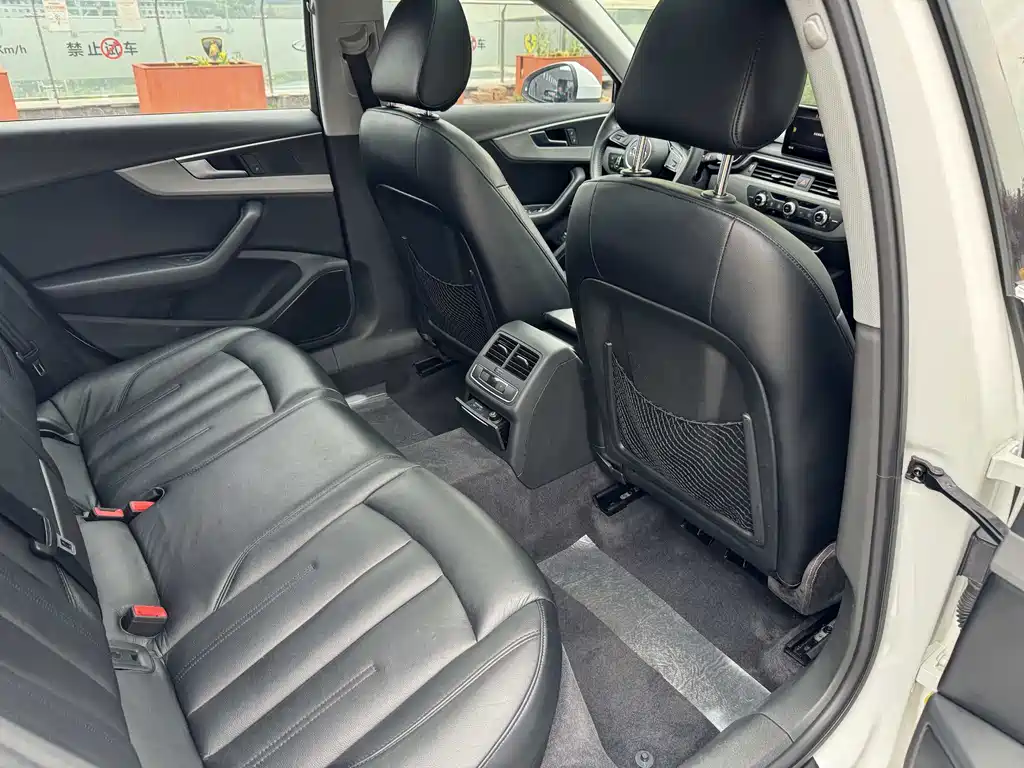Audi A4L 2019 40 TFSI Enterprising National VI купить на сайте DeffCars