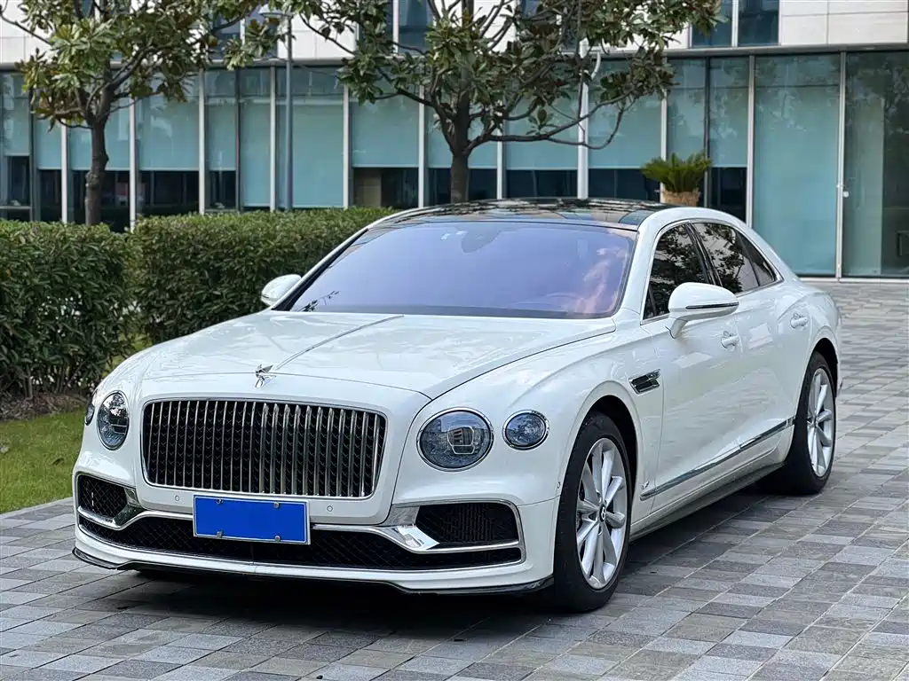 Flying Spur 2021 4.0T V8 Standard Edition купить на сайте DeffCars