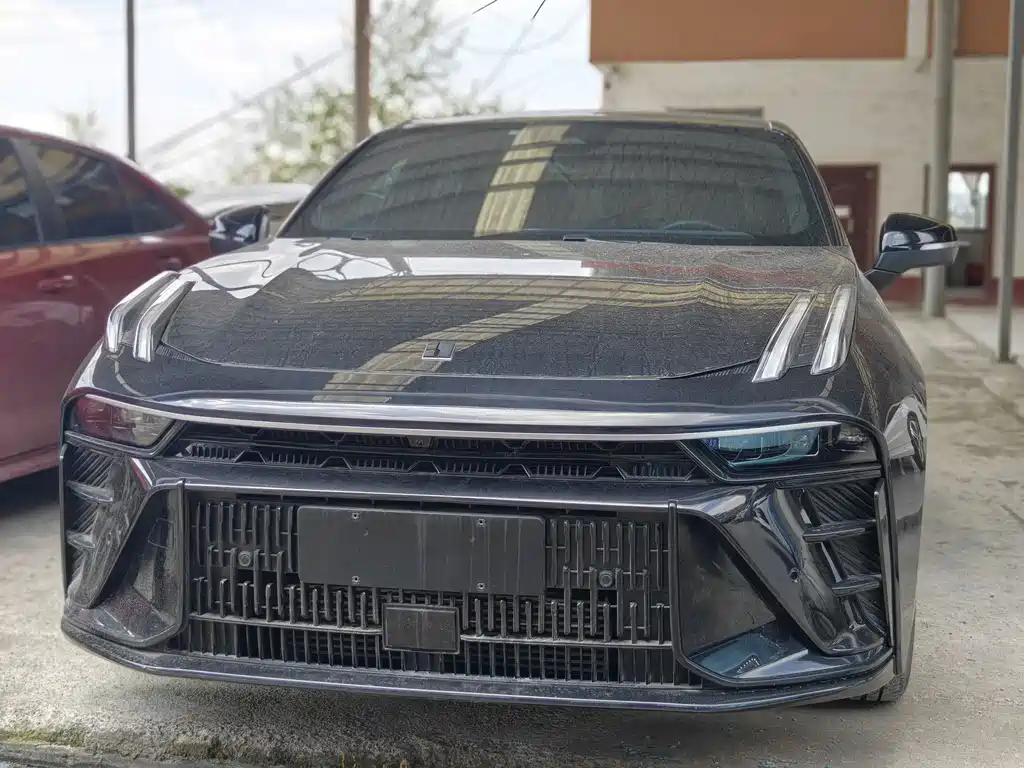 Lynk & Co 03 2023 1.5TD DCT Plus купить на сайте DeffCars