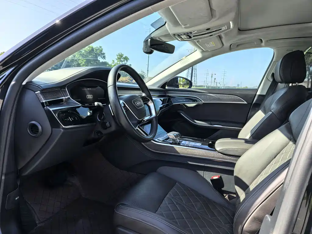 Audi A8 2023 A8L 55 TFSI quattro flagship model купить на сайте DeffCars