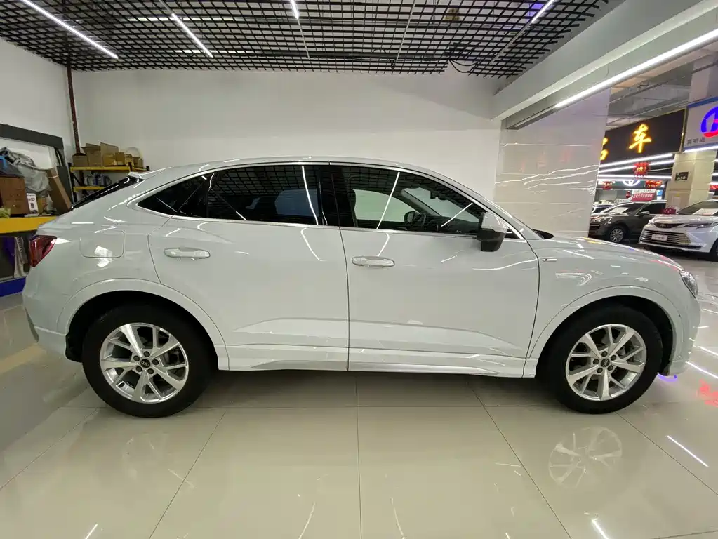 Audi Q3 Sportback 2022 35 TFSI Enterprising купить на сайте DeffCars
