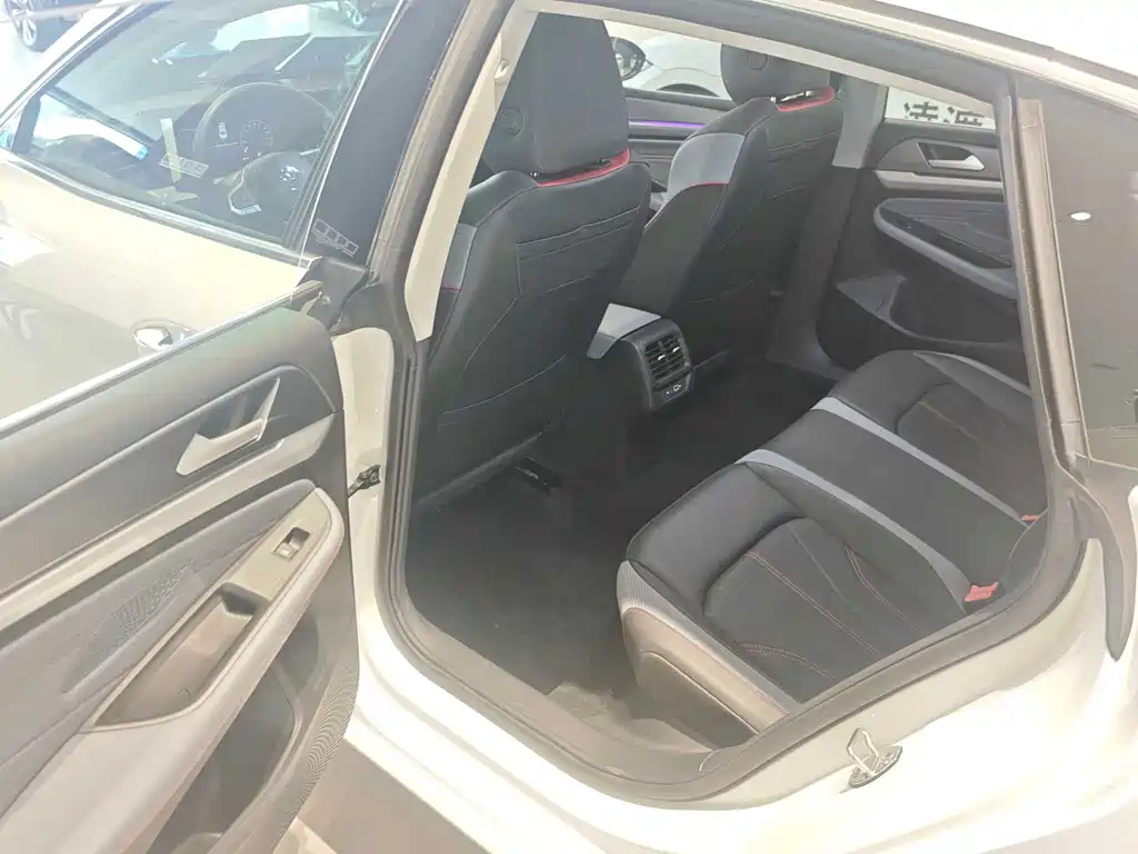 Lingdu 2025 Lingdu L 280TSI DSG Hot Edition купить на сайте DeffCars