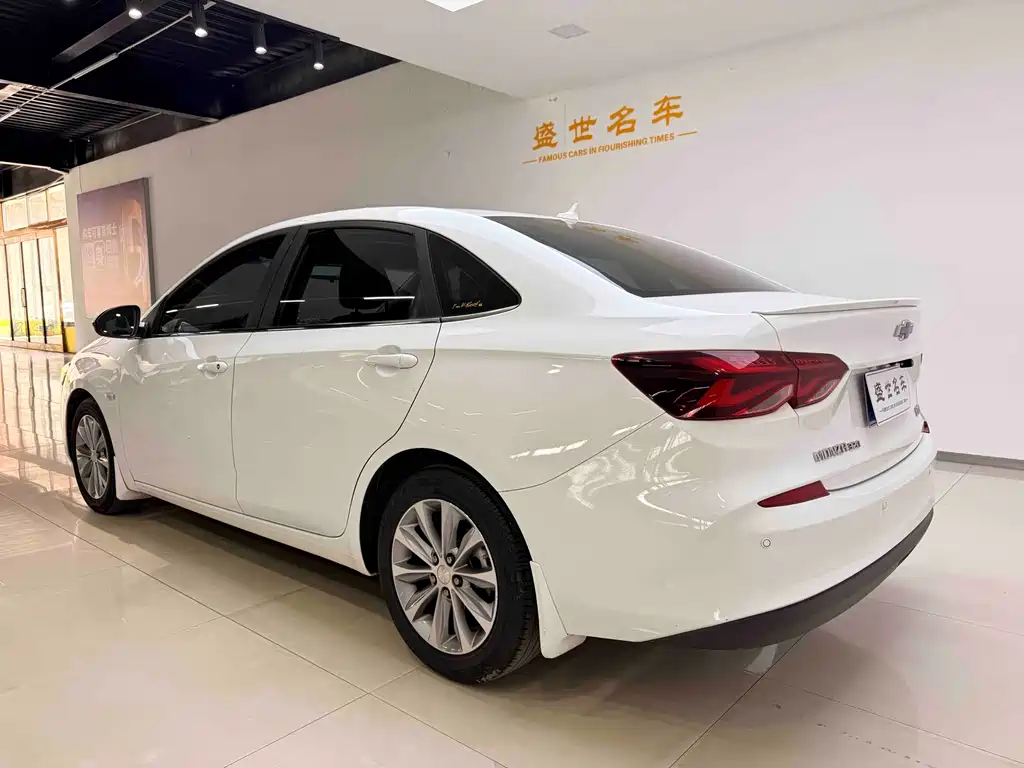 Cruze 2021 320 Automatic Sunroof Edition купить на сайте DeffCars