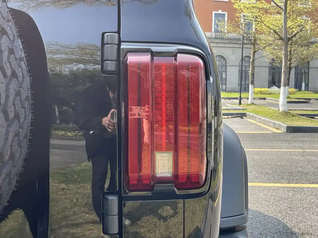 Tank 300 2021 Off-Road Version 2.0T Conqueror купить на сайте DeffCars