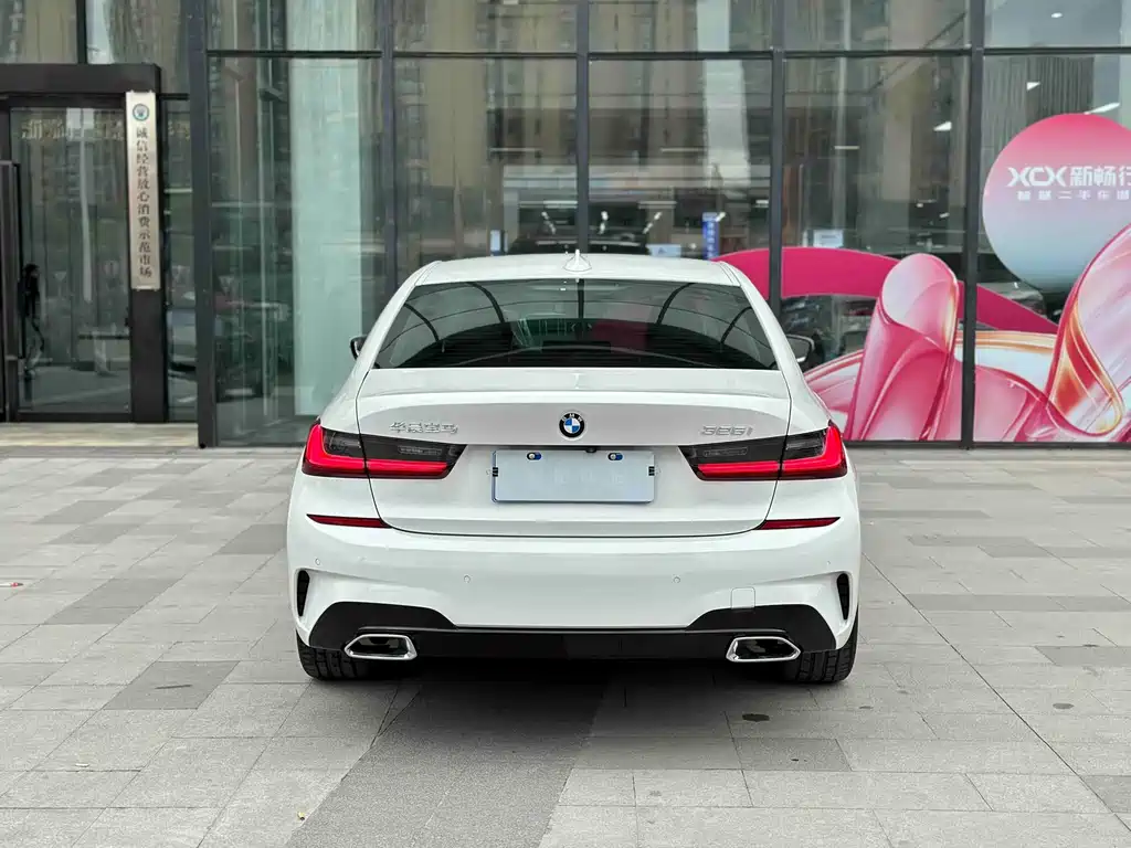 BMW 3 Series 2021 325i M Sports Package купить на сайте DeffCars