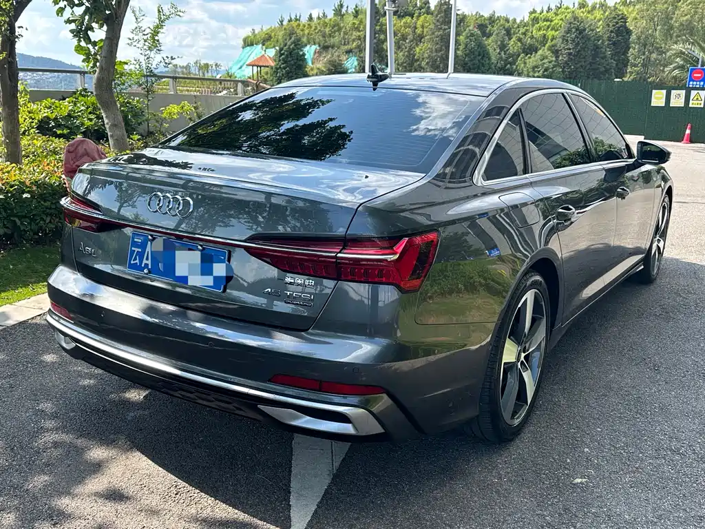 Audi A6L 2023 45 TFSI quattro exclusive dynamic model купить на сайте DeffCars