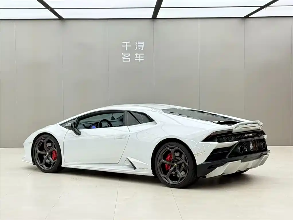 Huracán 2020 Huracán EVO RWD купить на сайте DeffCars
