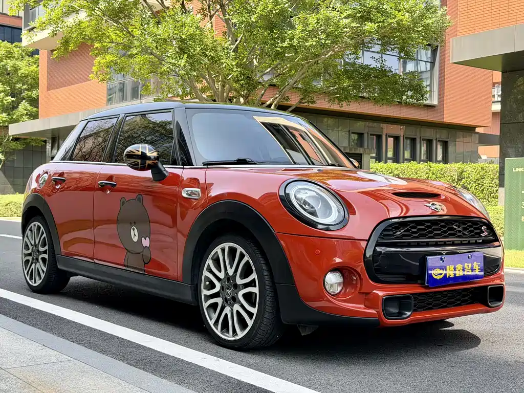 MINI 2018 2.0T COOPER S Artist Five-door Edition купить на сайте DeffCars