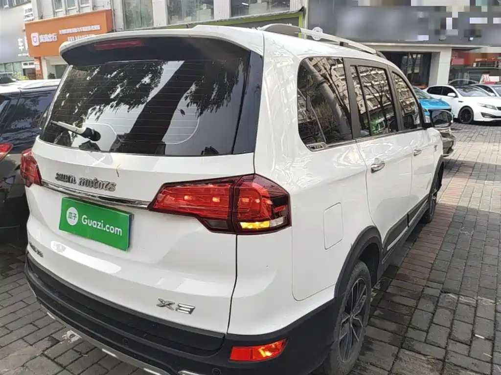 SWM X3 2020 1.5L manual super model 7 seats купить на сайте DeffCars