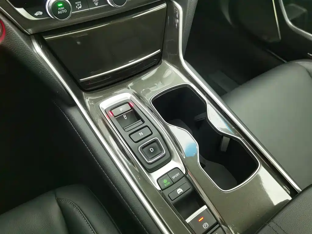 Accord 2022 Sharp Hybrid 2.0L Sharp Collar Edition купить на сайте DeffCars