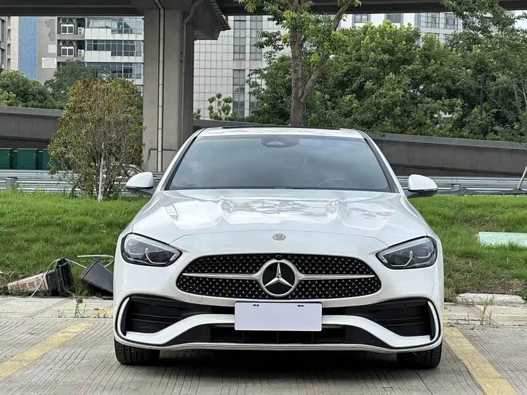 Mercedes C-Class 2023 C 200 L Sports Edition купить на сайте DeffCars