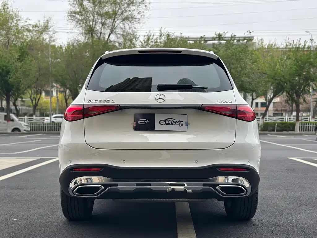 Mercedes-Benz GLC 2023 facelift GLC 260 L 4MATIC dynamic 5-seater купить на сайте DeffCars