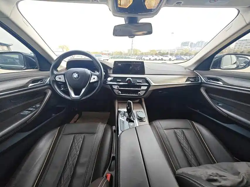 BMW 5 Series 2020 530Li xDrive Luxury Package купить на сайте DeffCars