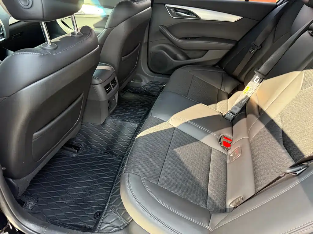 Cadillac CT5 2022 28T Fashion Model купить на сайте DeffCars