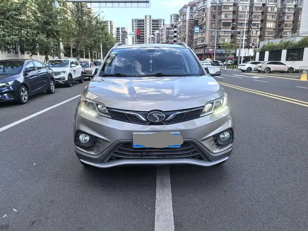 Southeast DX3 2018 1.5T CVT premium model купить на сайте DeffCars