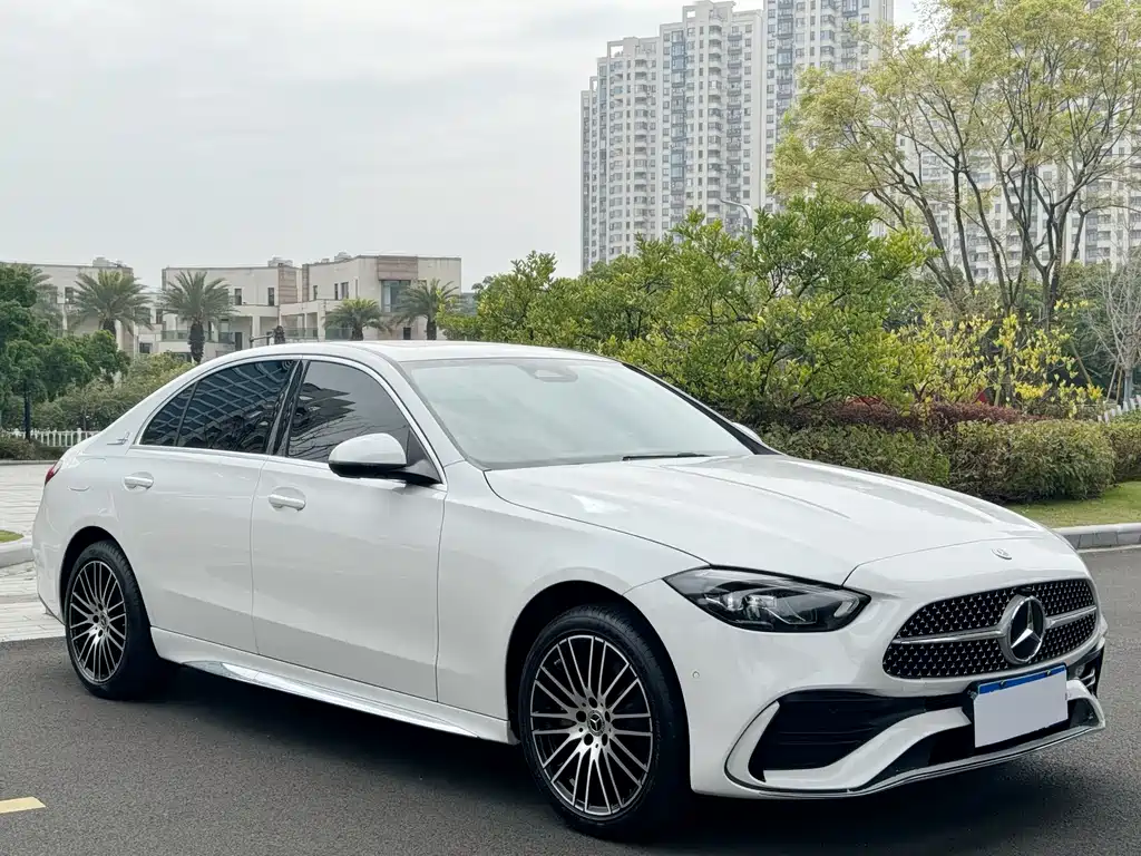 Mercedes-Benz C-Class 2024 facelift C 200 L sports version купить на сайте DeffCars