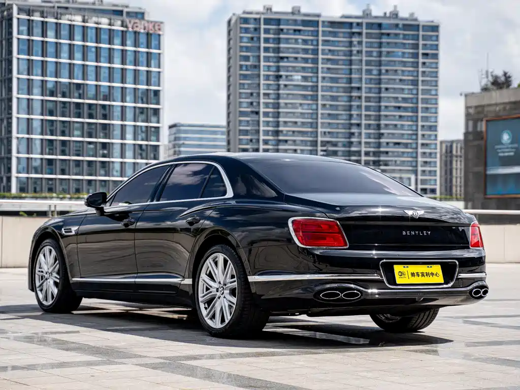Flying Spur 2022 4.0T V8 Standard Edition купить на сайте DeffCars