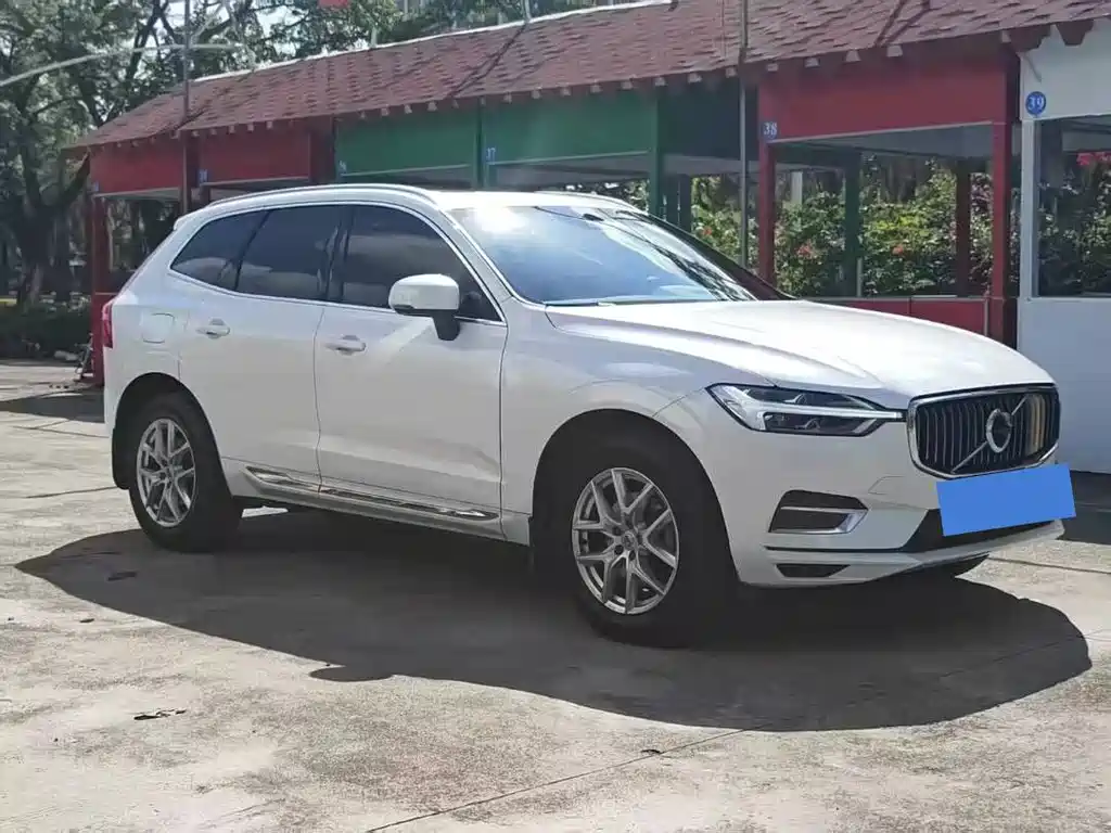 Volvo XC60 2020 T5 four-wheel drive Zhiyi Luxury Edition купить на сайте DeffCars