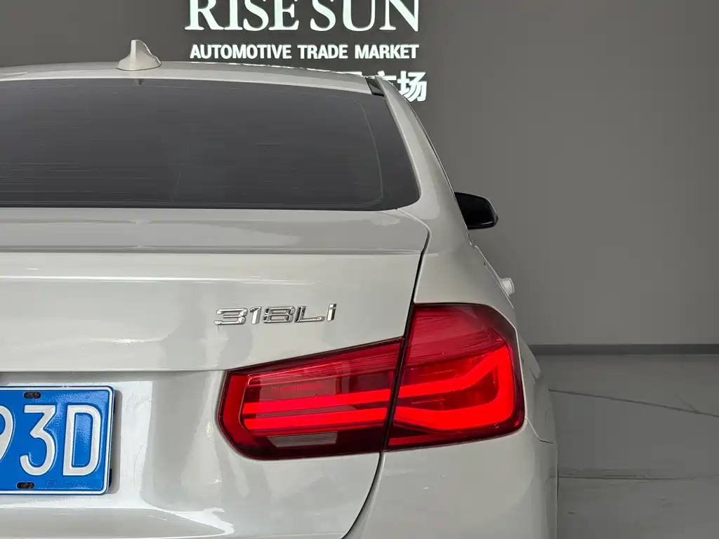 BMW 3 Series 2017 318Li Fashion Model купить на сайте DeffCars