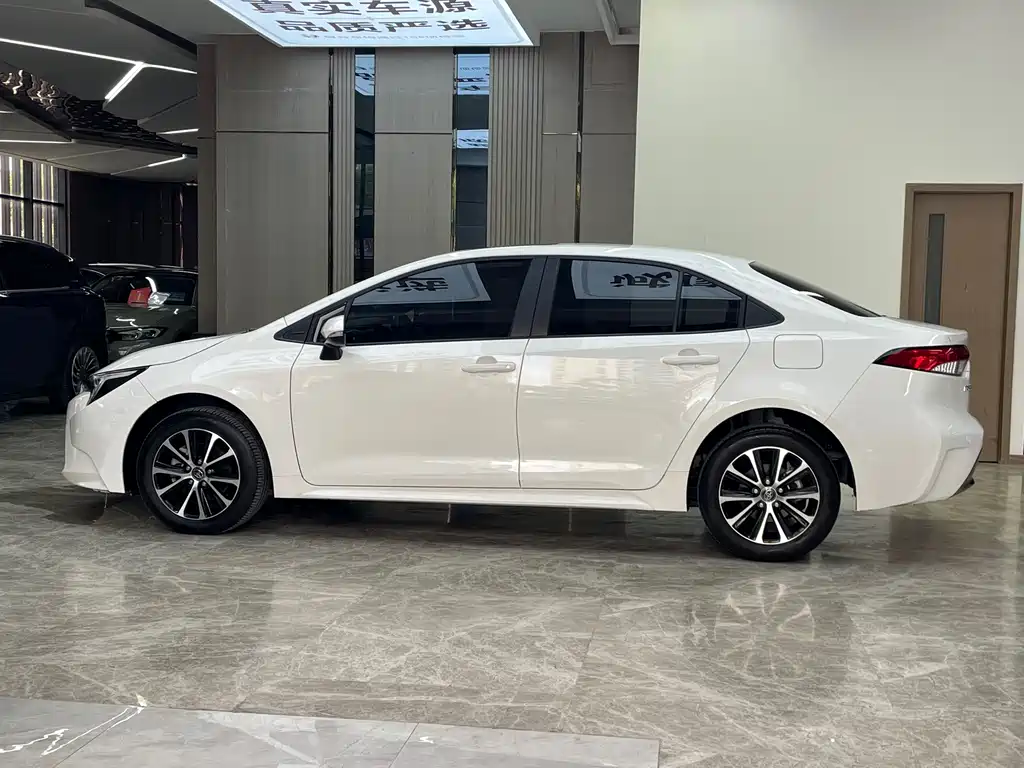 Léilíng (COROLLA) 2024 185T CVT Deluxe Edition купить на сайте DeffCars