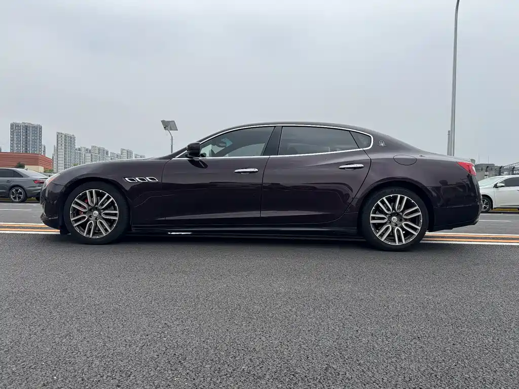 President 2015 3.0T S Q4 купить на сайте DeffCars