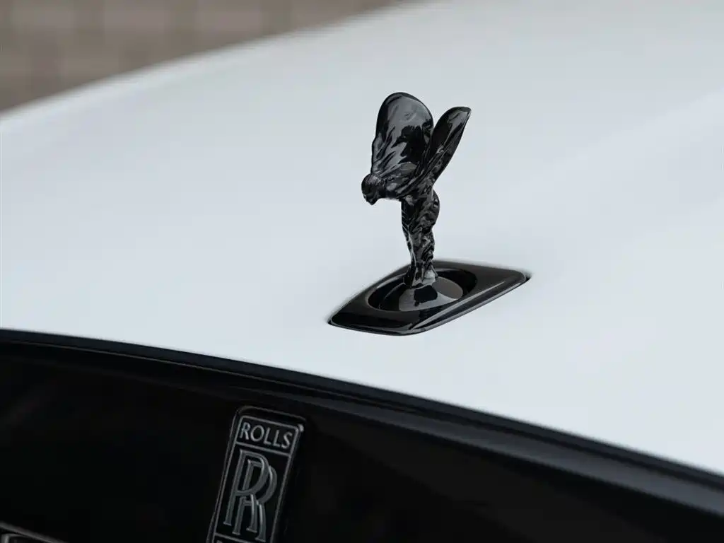 Ghost 2022 6.7T Black Badge купить на сайте DeffCars