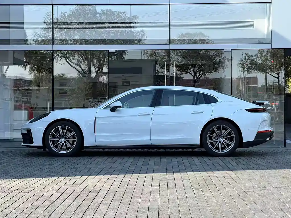 Panamera 2024 Panamera Executive Extended Edition 2.9T купить на сайте DeffCars