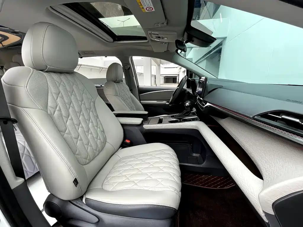 SIENNA 2021 2.5L Hybrid Comfort Edition купить на сайте DeffCars