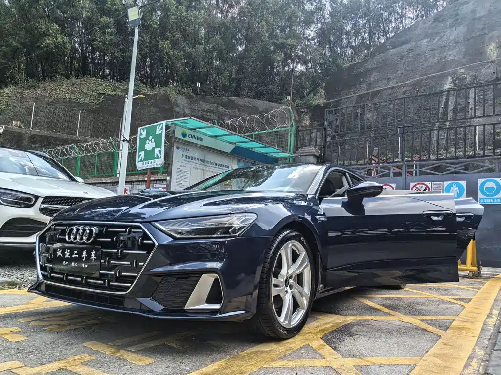 Audi A7L 2022 45 TFSI S-line Dream Future Edition купить на сайте DeffCars
