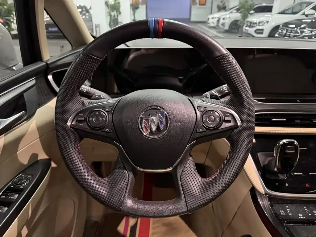 Buick GL8 2023 ES Lu Zun Exclusive Model купить на сайте DeffCars