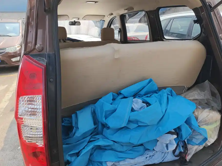 Wuling Hongguang 2015 1.2L S basic model National IV купить на сайте DeffCars