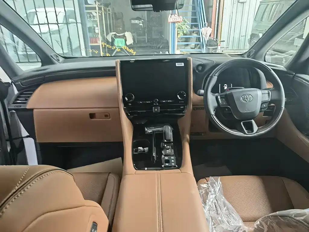 Wilfa 2024 Crown Dual Engine 2.5L Extreme Edition купить на сайте DeffCars